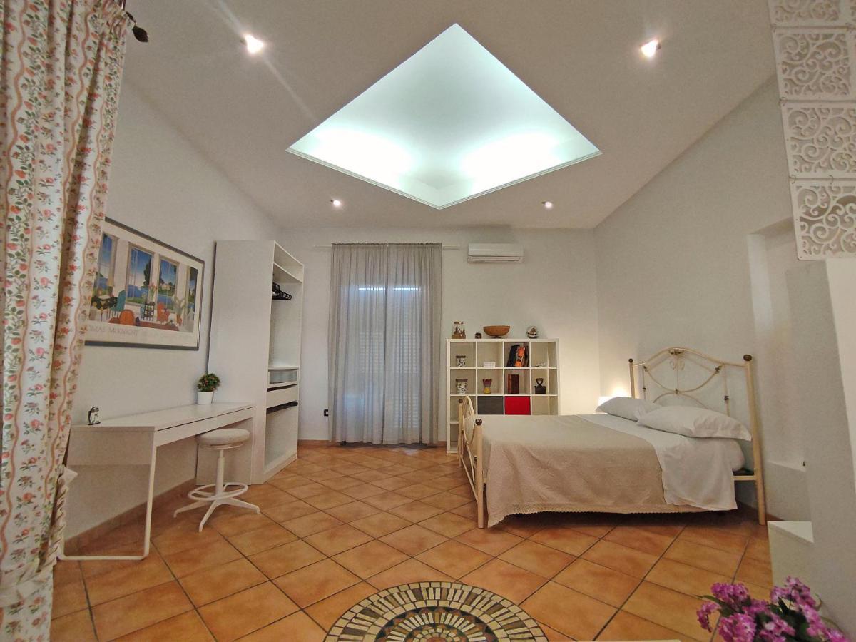 Bed and Breakfast Sole Luna Mare Поццуоли Экстерьер фото